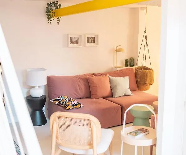 Apartment Duplex Au Coeur Du Vieux Nizza